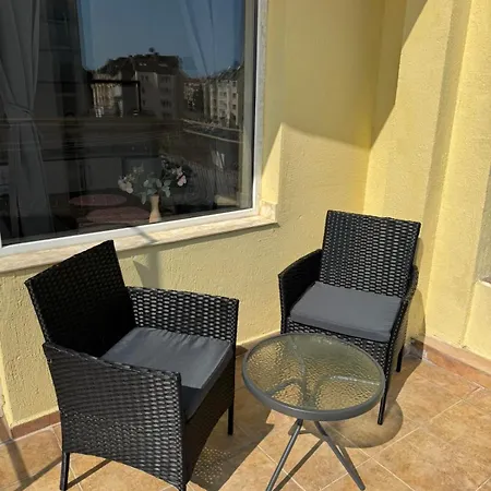 студиа осака Слънчев бряг